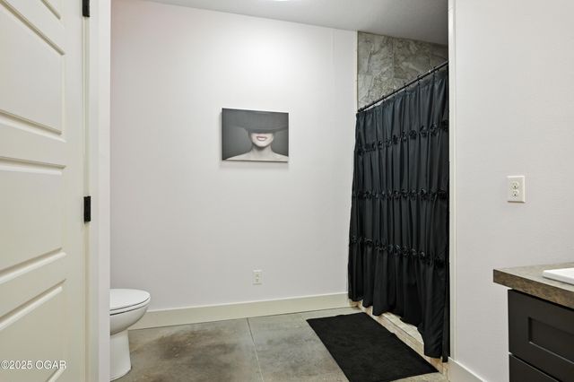 201 Tee Lane, Carl Junction, MO 64834