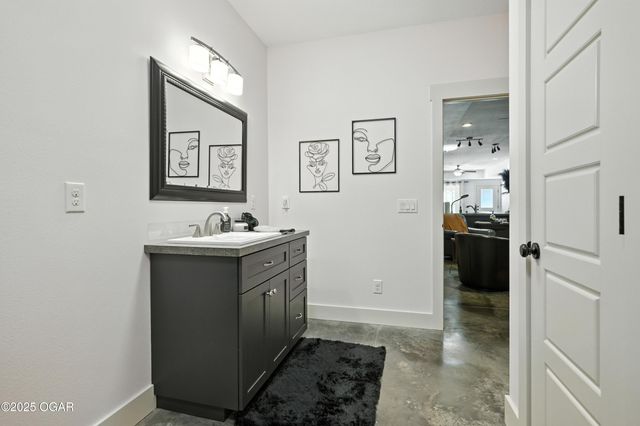 201 Tee Lane, Carl Junction, MO 64834