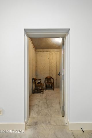 201 Tee Lane, Carl Junction, MO 64834