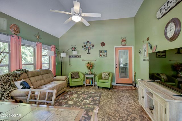 201 Tee Lane, Carl Junction, MO 64834