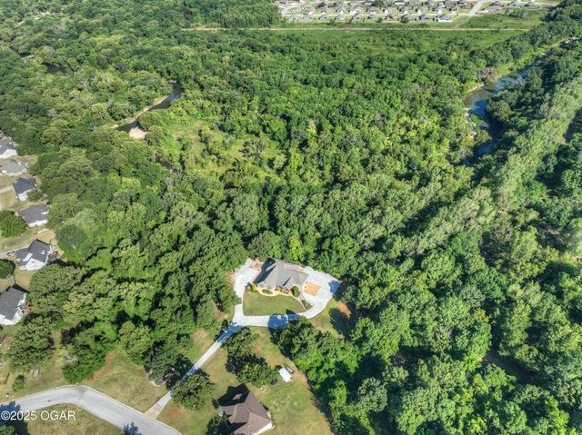 201 Tee Lane, Carl Junction, MO 64834