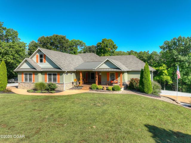 201 Tee Lane, Carl Junction, MO 64834