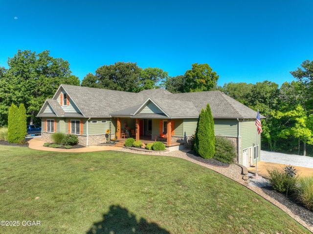 201 Tee Lane, Carl Junction, MO 64834