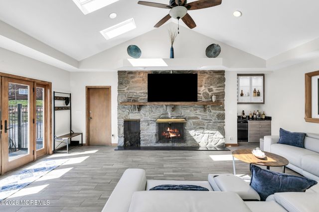 12 Crest Drive, Colts Neck, NJ 07722