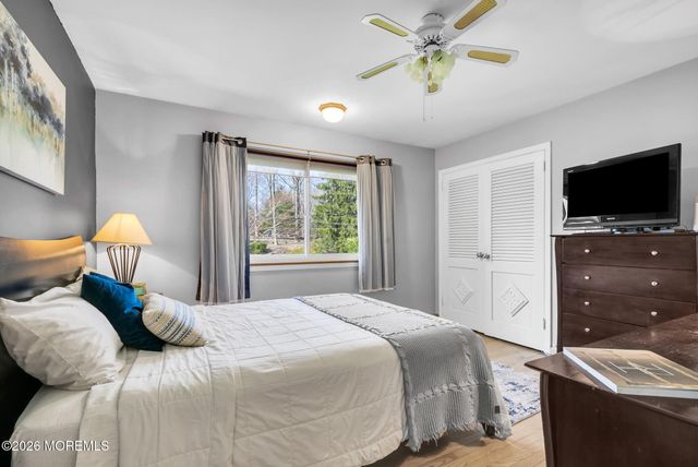 12 Crest Drive, Colts Neck, NJ 07722