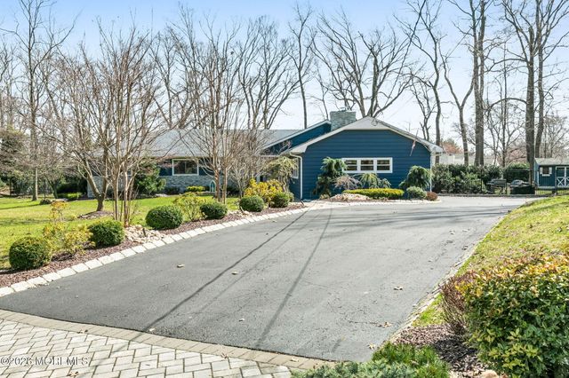 12 Crest Drive, Colts Neck, NJ 07722