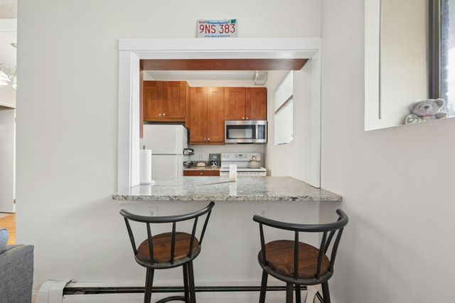 995 Massachusetts Ave 102 102, Arlington, MA 02476