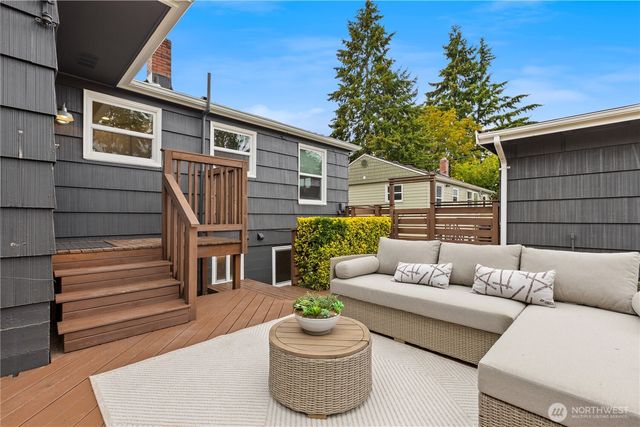 3638 50th Avenue, Seattle, WA 98116