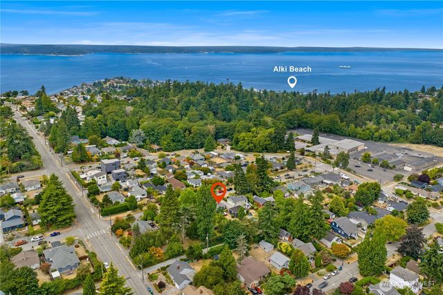 3638 50th Avenue, Seattle, WA 98116