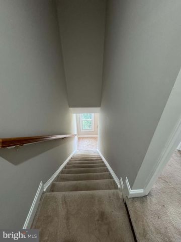 6912 WITTON CIR, Gainesville, VA 20155