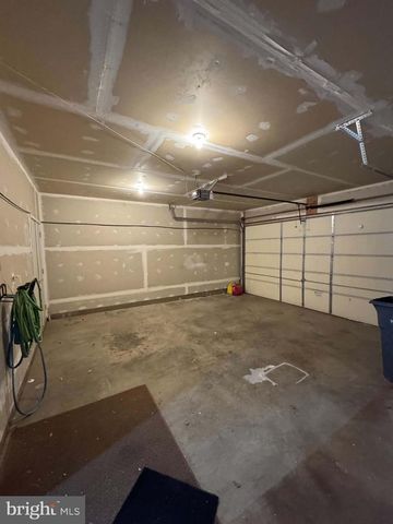6912 WITTON CIR, Gainesville, VA 20155