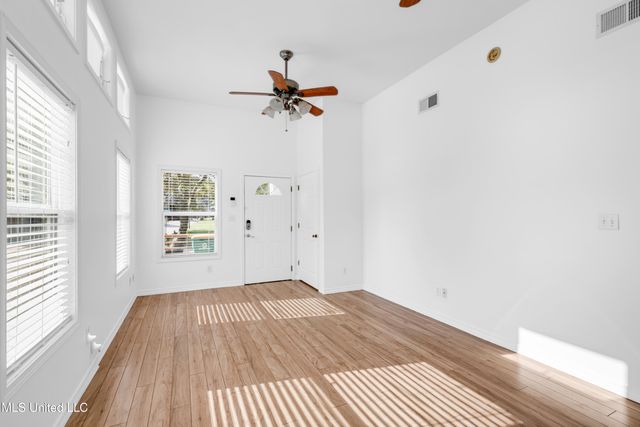 512 Peyton Drive, Biloxi, MS 39530