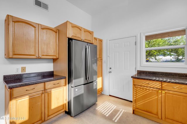 512 Peyton Drive, Biloxi, MS 39530