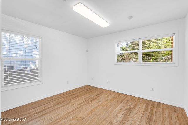 512 Peyton Drive, Biloxi, MS 39530