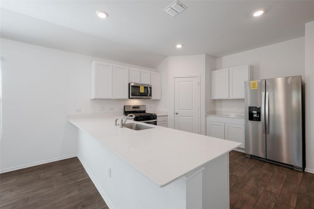 12209 Pike BND, Mustang Ridge, TX 78610