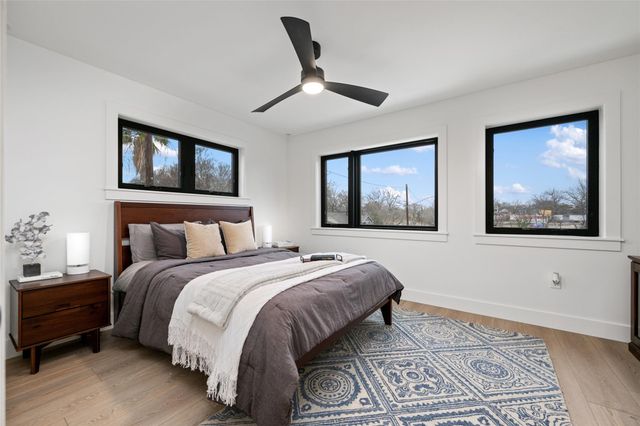 3501 Neal ST A, Austin, TX 78702