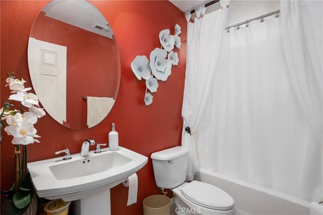 15850 Twin Lakes, Moreno Valley, CA 92555