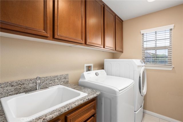 15850 Twin Lakes, Moreno Valley, CA 92555