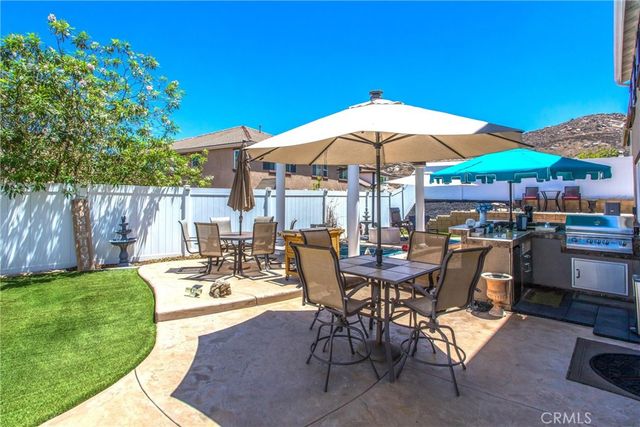 15850 Twin Lakes, Moreno Valley, CA 92555