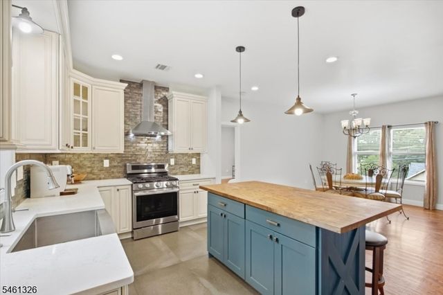 677 Canistear Rd, Vernon Twp., NJ 07422