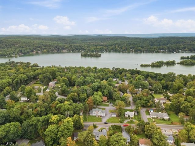 677 Canistear Rd, Vernon Twp., NJ 07422