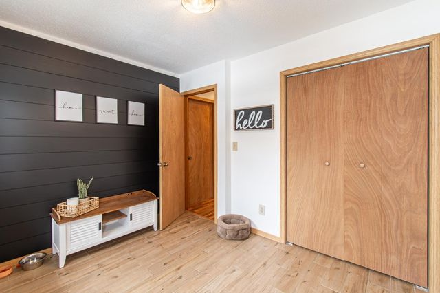 217 1st Avenue E, West Fargo, ND 58078