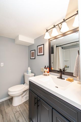 217 1st Avenue E, West Fargo, ND 58078