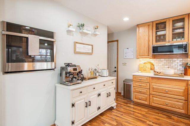 217 1st Avenue E, West Fargo, ND 58078