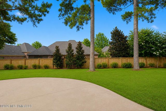 135 Carrick Avenue, Madison, MS 39110