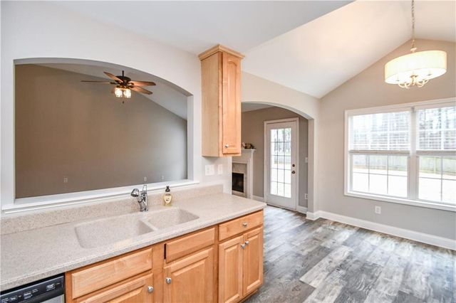 75 Ashebrooke Way, Jefferson, GA 30549