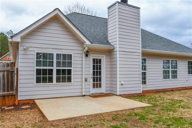 75 Ashebrooke Way, Jefferson, GA 30549