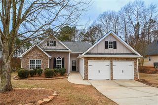 75 Ashebrooke Way, Jefferson, GA 30549