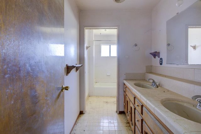 873 Loquat Ave, Patterson, CA 95363