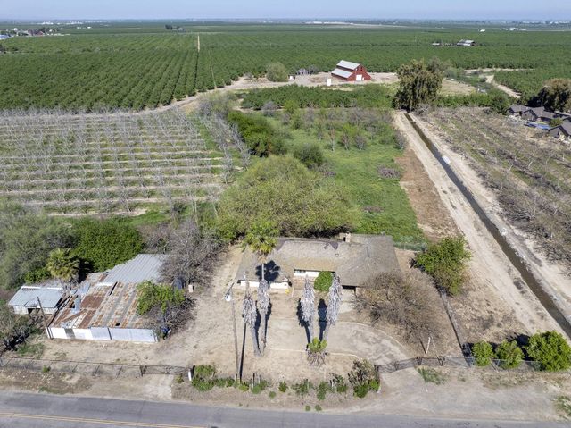 873 Loquat Ave, Patterson, CA 95363