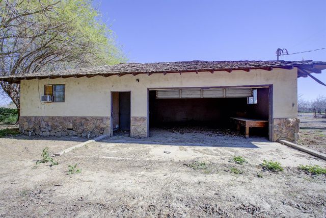 873 Loquat Ave, Patterson, CA 95363