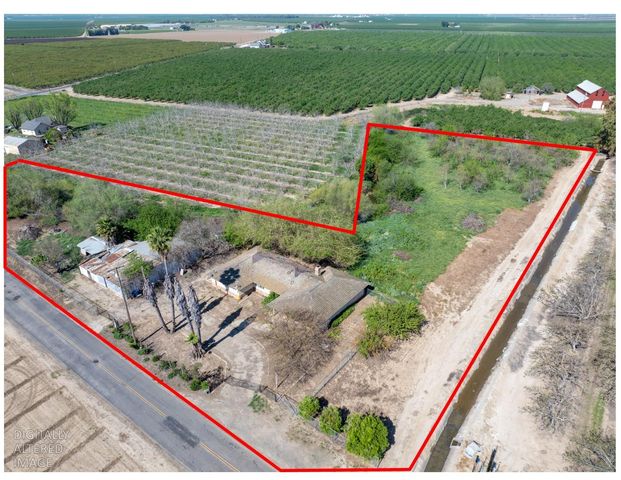 873 Loquat Ave, Patterson, CA 95363