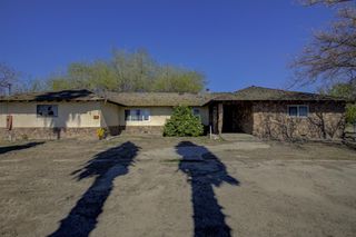 873 Loquat Ave, Patterson, CA 95363