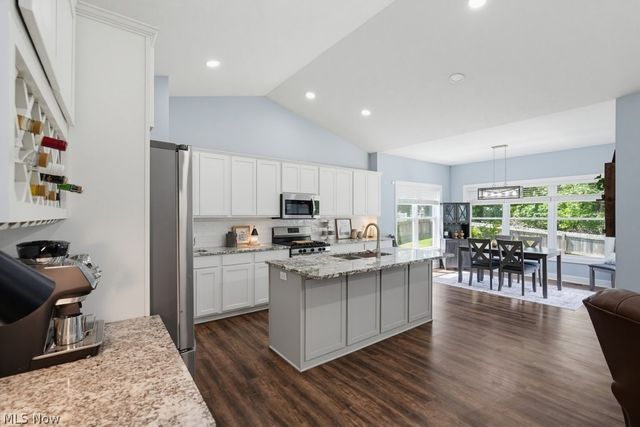 5455 Coverdale Way, Medina, OH 44256