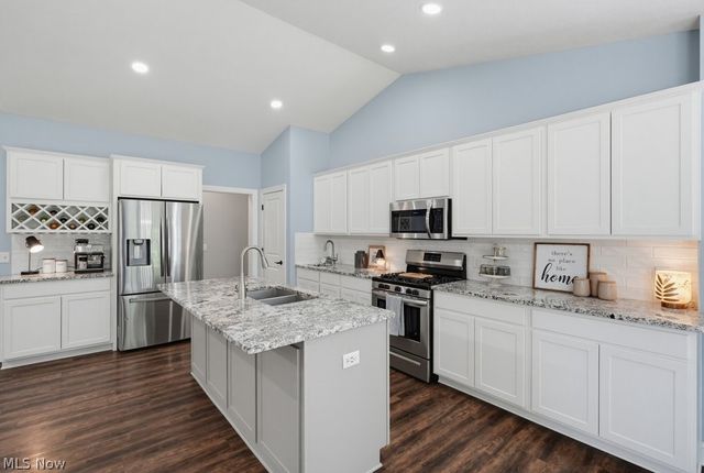 5455 Coverdale Way, Medina, OH 44256