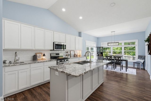 5455 Coverdale Way, Medina, OH 44256