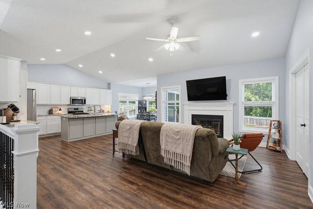 5455 Coverdale Way, Medina, OH 44256