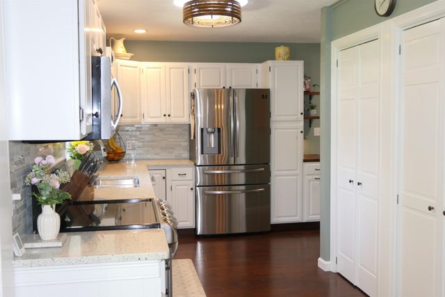 27 Thorpe Avenue Extension, St. Albans Town, VT 05478
