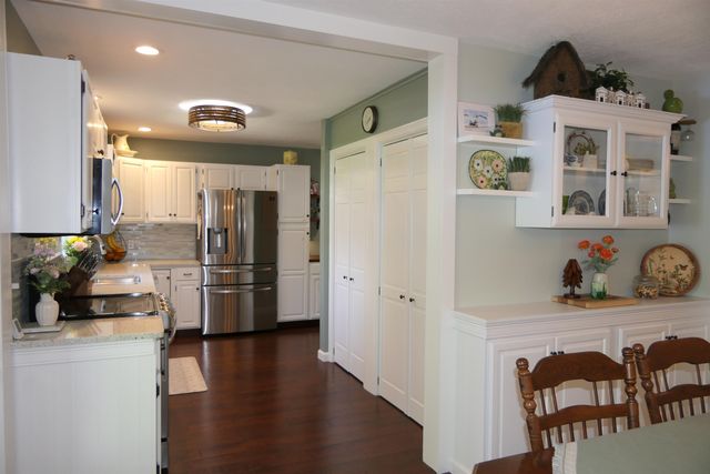 27 Thorpe Avenue Extension, St. Albans Town, VT 05478