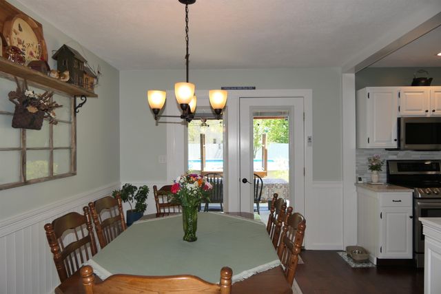27 Thorpe Avenue Extension, St. Albans Town, VT 05478