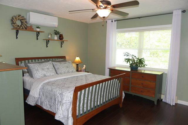 27 Thorpe Avenue Extension, St. Albans Town, VT 05478