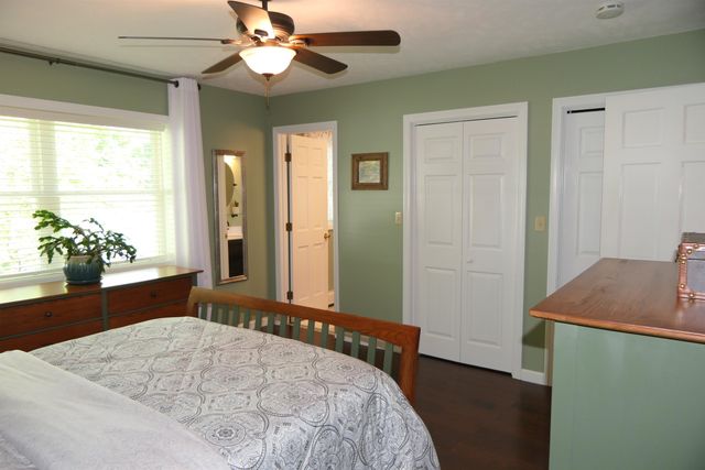 27 Thorpe Avenue Extension, St. Albans Town, VT 05478