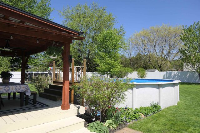 27 Thorpe Avenue Extension, St. Albans Town, VT 05478