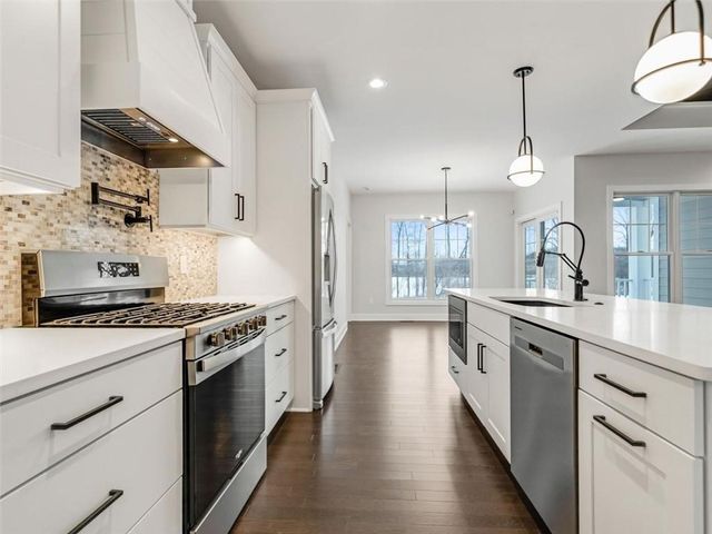 237 Cos Grande, Brighton, NY 14618