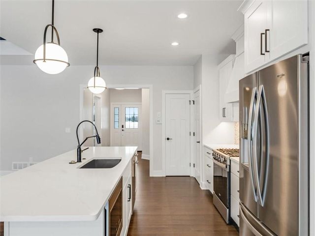 237 Cos Grande, Brighton, NY 14618
