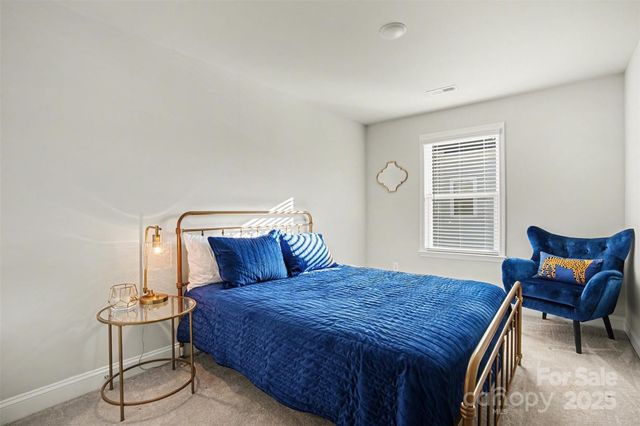 1104 Drummond Avenue, Charlotte, NC 28205